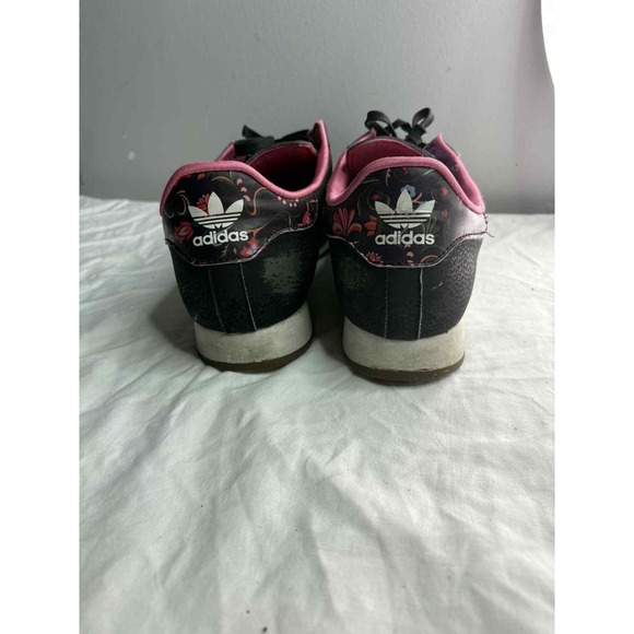 Adidas Originals, Women's Samoa Floral & Black pattern size 8.5 - Picture 3 of 6
